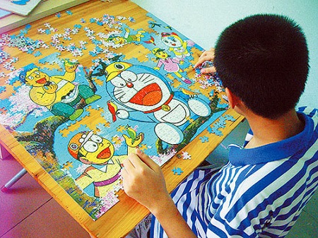 拼圖益智游戲對訓練孩子的注意力有幫助